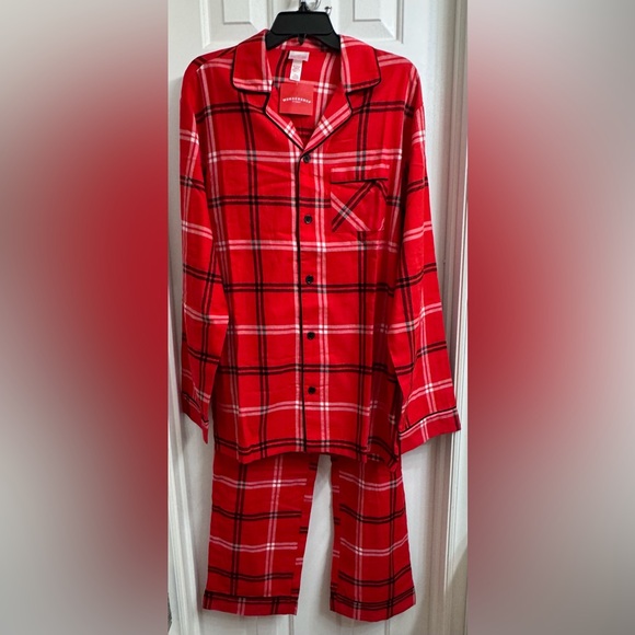 Men's Red Plaid Lightweight Flannel Matching Family
Pajama Set - Wondershop NEW - Picture 5 of 16